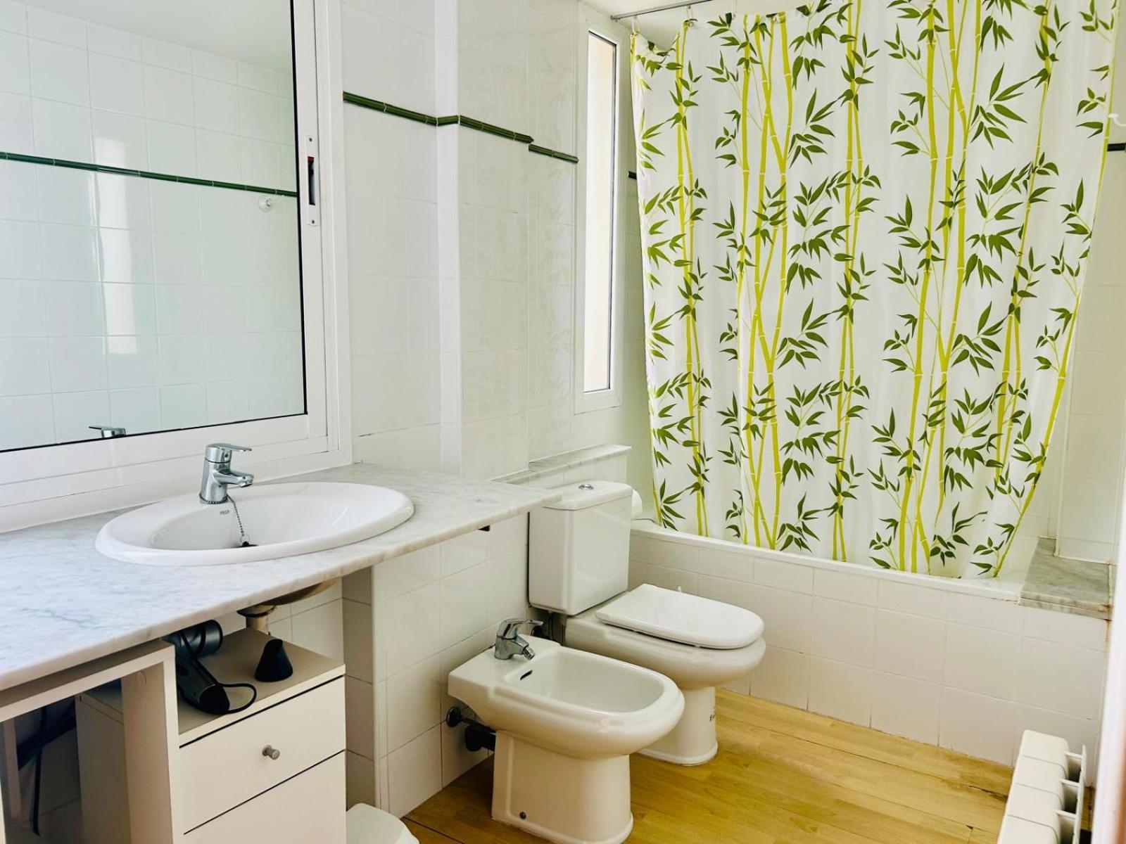 Apartaments Ample Port Marina パラモス エクステリア 写真